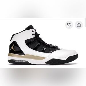 Air Jordan Max Aura Shoe